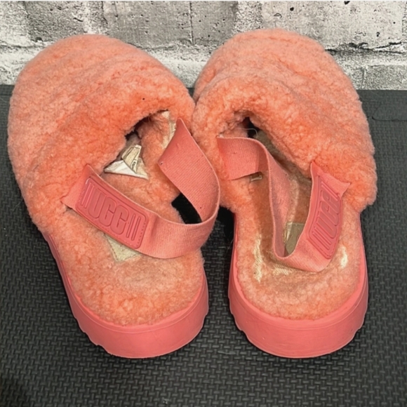 Ugg GUC super fluff mule slippers size 10 Sherpa warm cozy - Picture 4 of 6